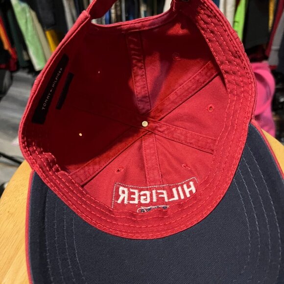 Tommy Hilfiger Patch Hat - Picture 6 of 9